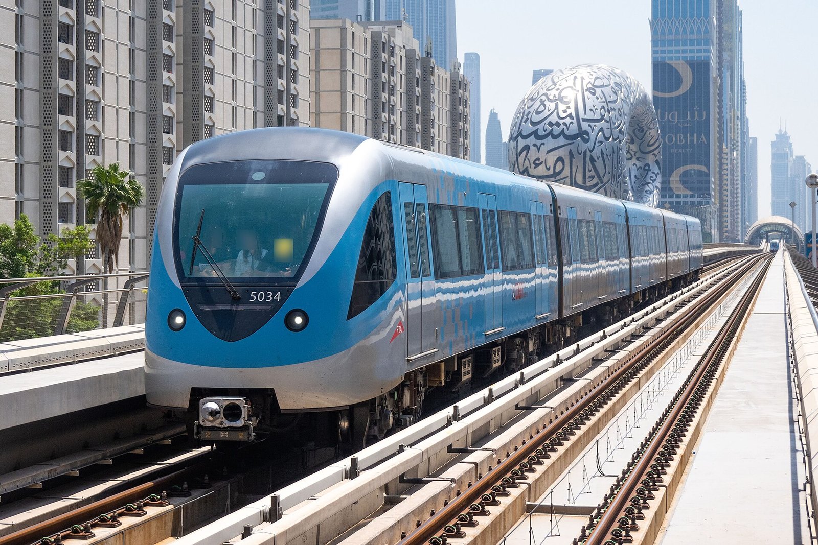 Dubai Metro train entering World Trade Centre station